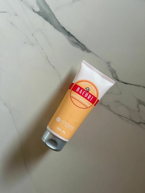 SABONETE LÍQUIDO TEXTURA CREMOSA BACURI 200ML