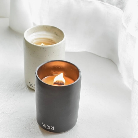 SET DE VELAS DNA (300G/10,5 FL.OZ)