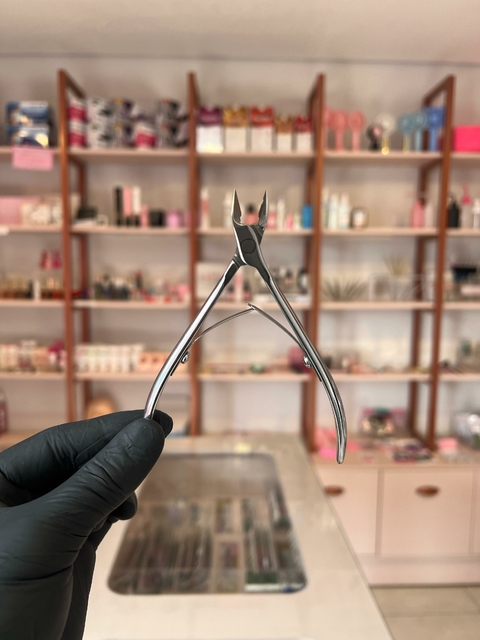 Alicate de Cutícula Staleks Pro - NE-90-9 Série Expert 90