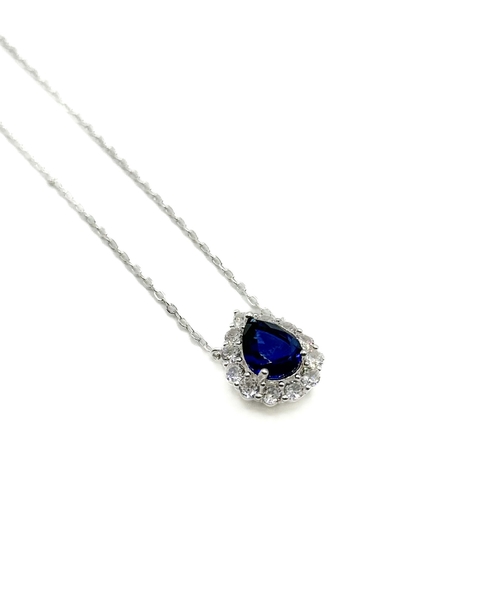 Colar cartier pingente gota azul cravejado na lateral com zircônias brancas - comprar online