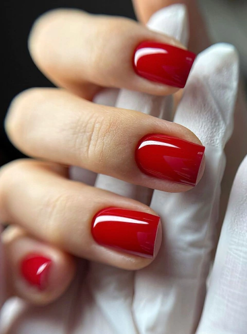 MANICURÍA + esmaltado clásico + RETIRO de Semi (GRATIS) - comprar online