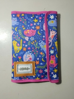 Libreta A5 (estampa gatitos sobre azul)