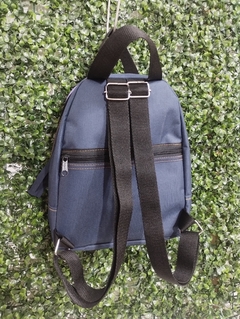 Mochila Ayvn (estampa Mariposas) - ZOMO Neuquén 