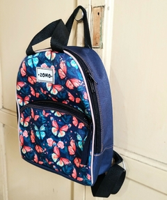 Mochila Ayvn (estampa Mariposas) - comprar online