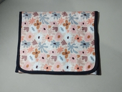 Cartuchera Julia (estampa Flores pastel) - comprar online