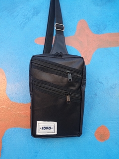 Bandolera AWKA (Total Black) - comprar online