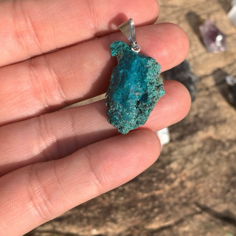 Pingente de Crisocola Pedras Brutas Naturais