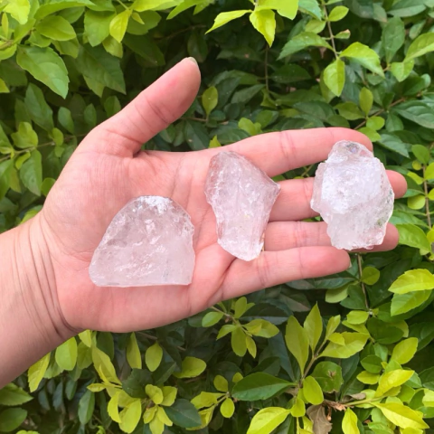 Cristal Quartzo Transparente Bruto Pedra Natural - M - 40-60g (unidade)