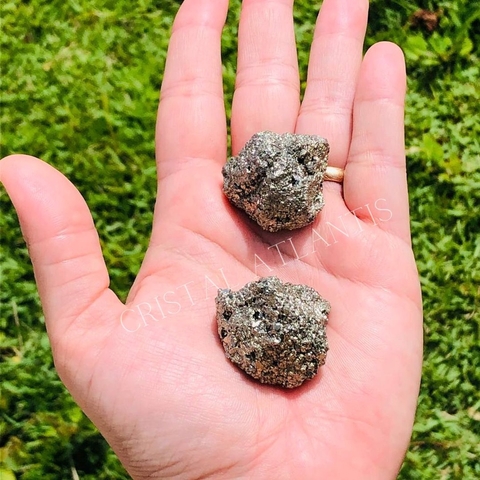Pirita Pedra Cristal Bruta - Prosperidade e Abundância - G Uma pedra de 26 a 40 Gramas