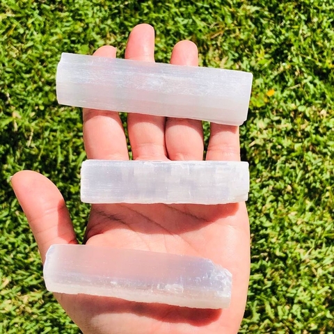 Selenita Bastão Bruta Pedra Natural - Cristal da Limpeza espiritual - G (Unidade)