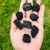 Pedra Turmalina Negra Cristal Bruto Proteção - P Uma Pedra de 06 a 10 gramas