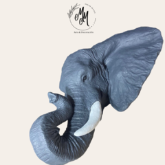 Imagen de Cabeza de elefante realista
