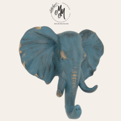 Cabeza de elefante realista