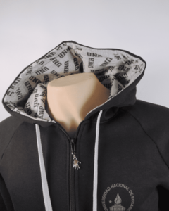 Imagen de CAMPERA CON CAPUCHA