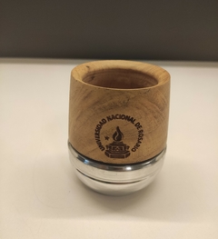 MATE DE MADERA Y METAL