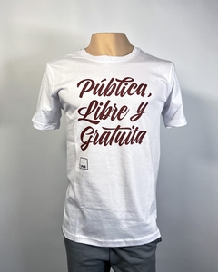 REMERA PÚBLICA LIBRE Y GRATUITA. BLANCA - comprar online