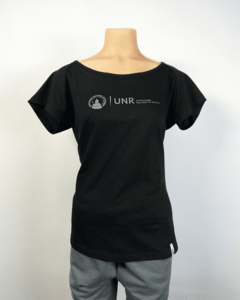REMERA DE JERSEY ENTALLADA LOGO UNIVERSIDAD NACIONAL DE ROSARIO en internet