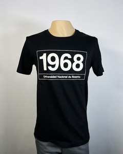 REMERA UNISEX 1968 Universidad Nacional de Rosario - comprar online