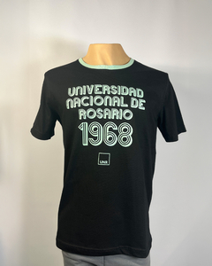 REMERA UNISEX UNR 68' - tienda online