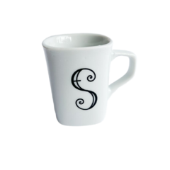 Caneca de Porcelana Monograma 150ml - comprar online