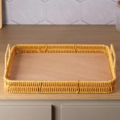 BANDEJA RETANGULAR COM ALCA KALI 35CM X 25CM X 4,5CM