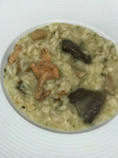 Risoto com Cogumelos Defumados - Puro Riso Floripa