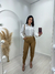 Calça modelo cenoura