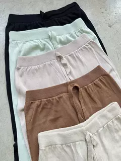 Pantalón tejido (BEIGE/NEGRO/BLANCO)