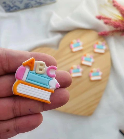 5 APLIQUES EMBORRACHADOS ABC ESCOLAR