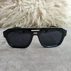 Sean - THE PANDA GLASSES