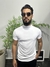 Camiseta masculina Gola media Branca na internet