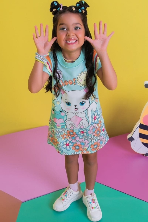 Vestido infantil Kukiê em Neo Fresh, estampa de gatinho com flores 