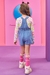 Conjunto infantil kukiê de jardineira jeans e cropped de flor - costas