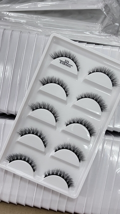 CARTELA COM 5 PARES DE CILIOS POSTICOS - MODELO E08 mini - loja online