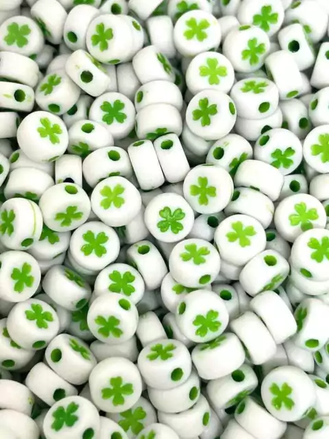 Miçanga Entremeio Trevo de Quatro Folhas Redondo 7mm - comprar online