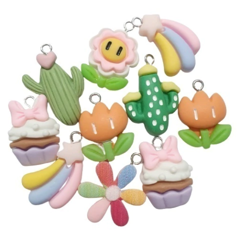 Pingente Cactos, Flores, Estrelas e Doces MIX Para Chaveiro e Artesanatos em Geral - Com 10 unidades