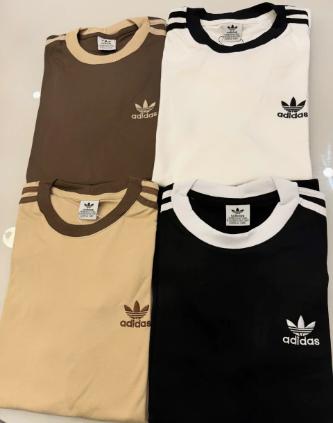 T-shirt adidas retrô