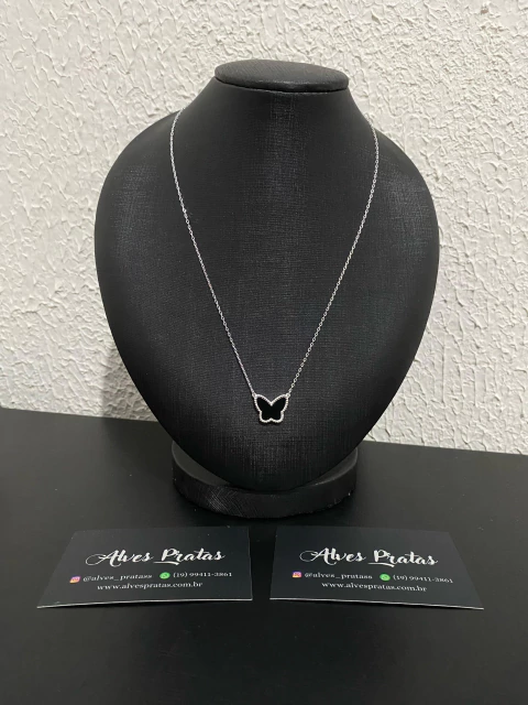 Colar Borboleta Luxo Preto - comprar online
