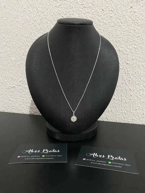 Gargantilha com Pingente São Bento 45cm - comprar online