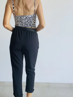 Pantalón Pink (raso opaco) en internet