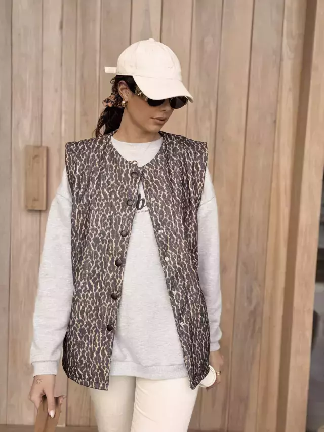 Aw24| The Andorra Print Vest thumbnail 2