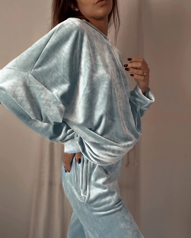 Aw24 the Brooklyn buzo thumbnail 2