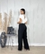 Calça Pantalona Fany tecido alfaiataria cor preto - comprar online