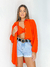 Camisão com top laranja na internet