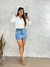 Saia jeans clara com cinto bege