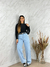 Calça wide leg clara na internet
