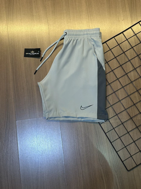 Bermuda NK Basic Recort Sportswear - Cinza