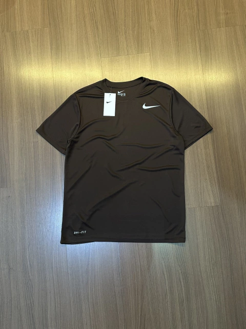 Camiseta NK Swoosh LT Dry Fit - Marrom