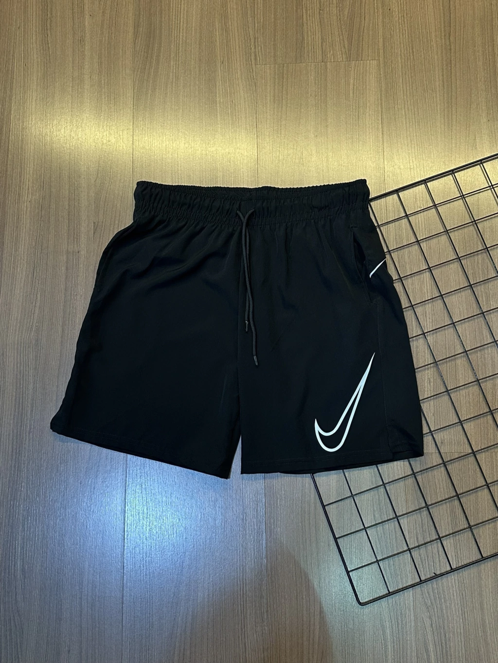 Kit Camiseta dry fit + bermuda + slide + boné