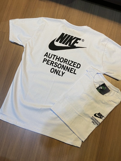 Camiseta NK Sportswear Branca
